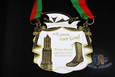 China Artículos personalizados de los regalos de las medallas del esmalte para el 2.o diseño Eco de la decoración amistoso en venta