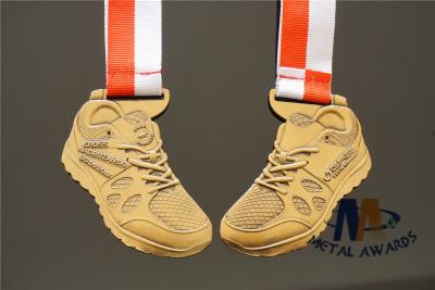 China Customized 3D Mold Medals Personlized Shoes Shape Medailles Antuique Gold Metal Finish for sale