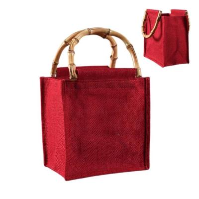 China Eco-Friendly Eco-Friendly Custom Jute Red Mini Gift Ladies Gift Ladies Decoration Jute Bags With Rattan for sale