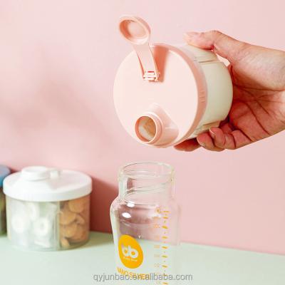 China 2022 New Design Baby Dispensers BPA Free Formula Food Storage Container Travel Non-Toxic and Commodity Supplies for sale