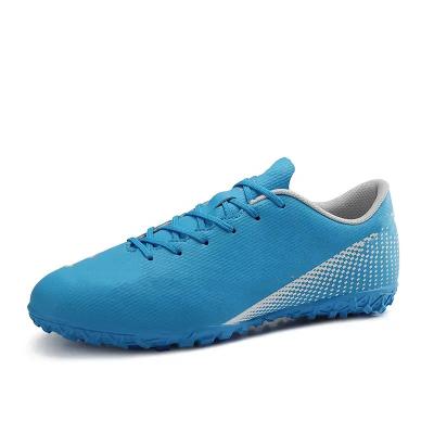 China High Quality Classic Sets Football Boots Studded Student Training Shoes for sale