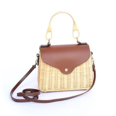 China 2022 Fashion New Rattan Woven Bag Small Square Handbag Messenger Bag Coffee Bag for sale