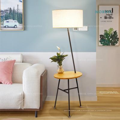 China 2020 Statistical fashional INS study floor Scandinavian simple tabletop solid wood vertical reading lamp for sale