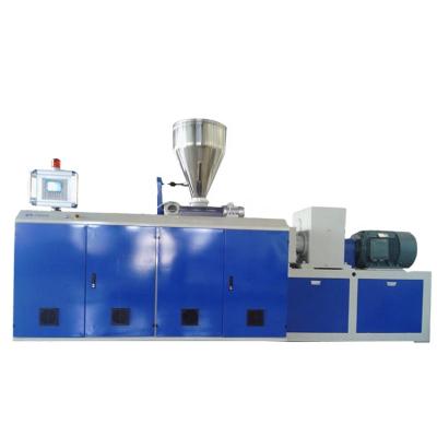 中国 Widely Used And Reliable Single And Muliti Layer PVC HDPE Sheet Plastic Extruder Line 販売のため