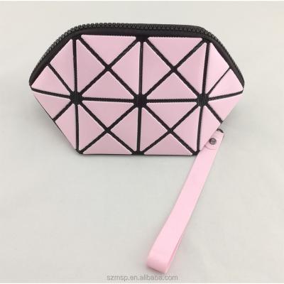 China Fashion Japanese Style TPU Cosmetic Bag , Sequin Glitter Make Up Wristlet Bag Factory Directly for sale