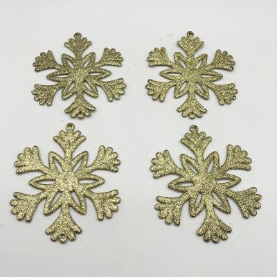 China Custom Plastic Clear Glitter Shiny Decor Beautiful Hanging Decor Christmas Plastic Snowflake for sale