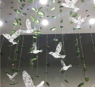 China European Wedding Props New Hummingbirds Birds Transparent Acrylic Aerial Ceiling Decoration Hanging Window Wedding Layout for sale