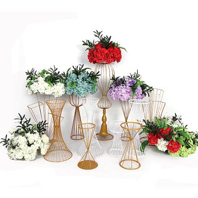 China European New Design Artificial Metal Wedding Flower Centerpiece Stands Decoration For Wedding Centerpieces Decoration for sale