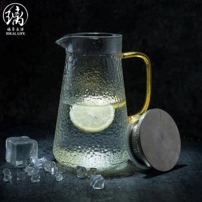 China Sustainable Explosion Proof Cold Water Pitcher With New Lid Glass Jug for sale