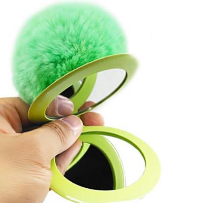 China High Quality Easy Fashion Hair Ball Mirror PVC Sleeve Blast Ball Reflects Key Chain for sale