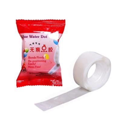 China Promotional Glue Dot Double Sided Dot Glue Strip Toy 100pcs Glue Dot Clear Space Balloon Removable Adhesive For Party Wedding Decor Props for sale