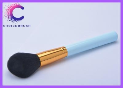 China Face foundation brush with wooden handle cosmetic makeup brushes for beauty for sale