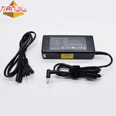 China Universal 65W LAPTOP AC Battery Charger Laptop Power Adapter for sale