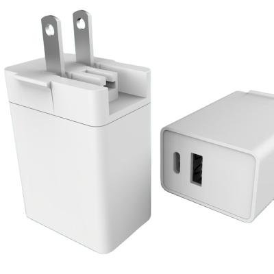 China Portable Fast Mobile Charging Type C Travel Adapter 20w PD Wall Computer Charger for sale