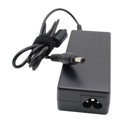 China 65W 19V 3.42A 5.5*2.5mm Computer Laptop Charger Adapter For Toshiba Laptop for sale