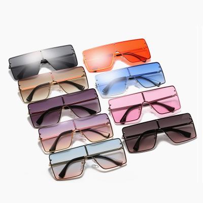 China Fashion Sunglasses 16081 Oversized Shades OEM New Trendy Gradient Big Square Sunglasses Shape Sunglasses For Women Oversized Luxury for sale