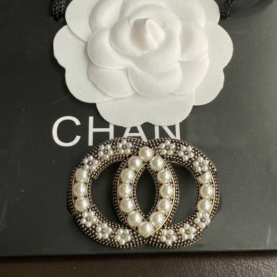 China Custom Designer Brooch Fashion Rhinestone GG cc Women Brooch Pin Jewelry Inspired Designer Brooches and Pins for sale