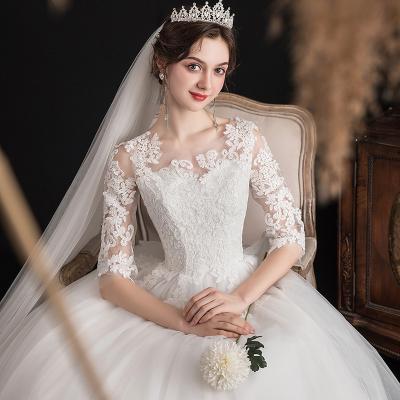 China 2022 New Spring Dreamy Slim Lace Bride Breathable Plus Size Mid Sleeve Classic Bridal Wedding Dresses for sale