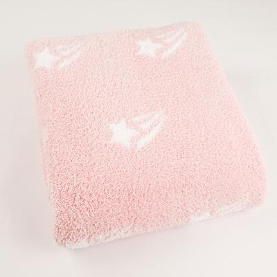 China New Design Polyester Stroller Warm Soft Fluffy Baby Blanket Knitted Fast Shipping Bebe Para de manta Non-Toxic For Winter for sale