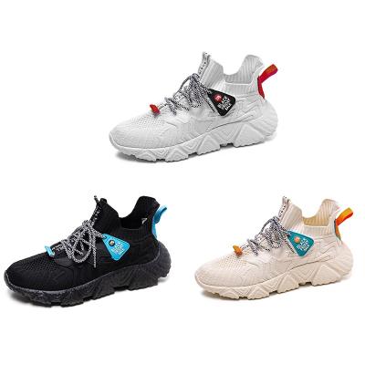 China Fashion Trend Work Sneakers Men's Casual Safety Shoes Fly Steel Toe Knitted Non-slip Men's Work Shoes for sale