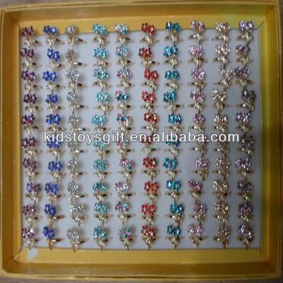 China 2013 butterfly fashion flower metal rings toy with diomand for capsule for sale