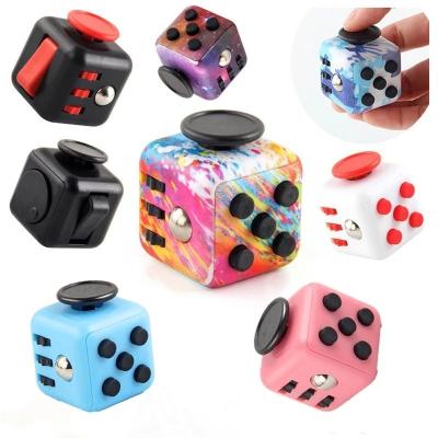 China Plastic Relaxation Dice Stirring Toy Decompression Dice Antistress Toys People Anti Stress Kids Anti Stress Games Toys for sale