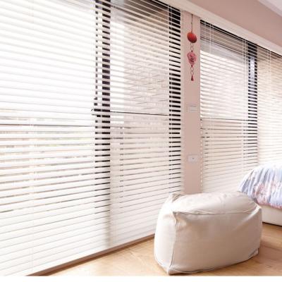 China Art Decor Hotel Home Interior Check PVC Or Polyester Fabric Window Shutter Customized Light Venetian Shades Hot Sale for sale