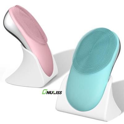 China Acne Treatment Silicone Face Scrubbers Exfoliator Sweep Blackhead Facial Cleansing Scrubber Exfoliating Facial Cleansing Brush for sale