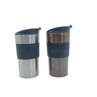 China Sustainable Double Wall Stainless Steel Coffee Mug With Silicone Sleeve And Lid for sale