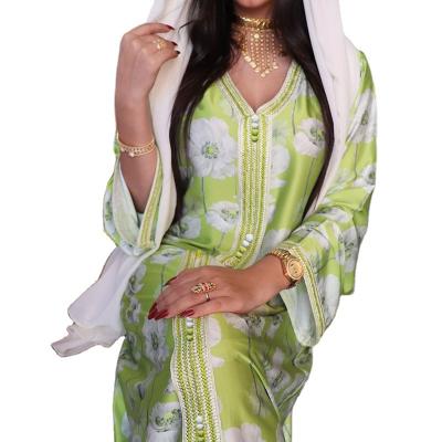 China Comfortable Feel 2021 2021 New Muslim Dress Beautifully Embroidered Islamic Clothing Fashion Kimono Arabic Style Dubai Muslim Abayas for sale