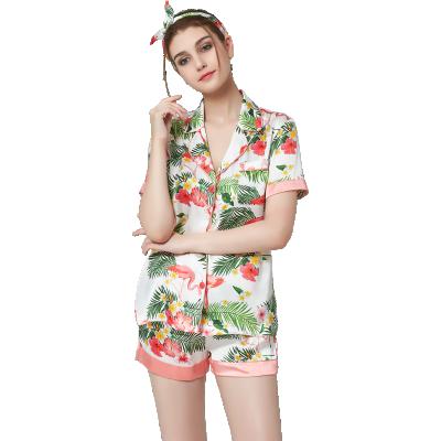 China Breathable Satin Custom Sleep Wear China Silk Pajamas Set Women Silk Flamingo Pajamas for sale