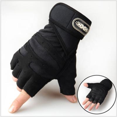 China Breathable Weightlifting Half Finger Gloves Extended Wristband Breathable Outdoor Cycling Gloves for sale