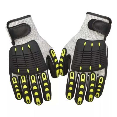 China High Safety Level 5 Safety TPR High Safety Level 5 Anti Work Mechanical Gloves For Outdoor for sale