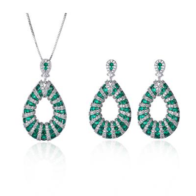 China Clear Color Oval Stone Zirconia Costume Jewelry Sets Environmentally Friendly Christmas Gift Twisted for sale