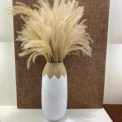 China Modern Ceramic Creative White Vase Vase Decoration Flower Pot For Home Decor Centerpieces Vase Modern Nordic Wedding for sale