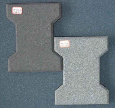 China 500*500mm gymnasium rubber floor tile for sale