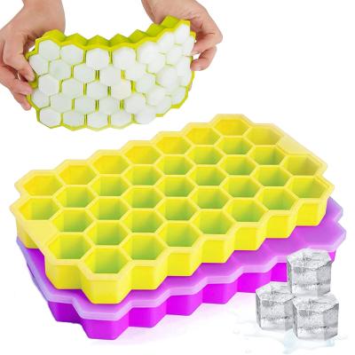 China Viable Wholesale Kitchen Bar Accessories Drinking Honeycomb Shaped Silicone Ice Cube Custom Maker Tray Molds for sale