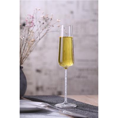 China Modern 210ml Lead Free Crystal Tall Champagne Glasses Flute Champagne Glasses for sale