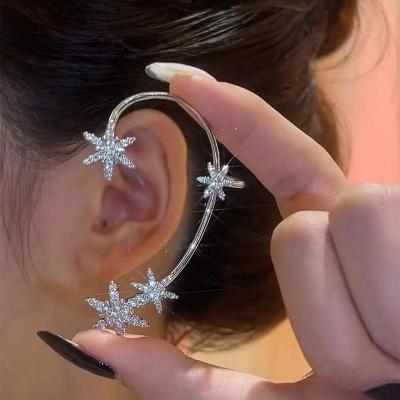 China High Quality Christmas Snowflake Ear Clip Ear Cuff For Women Girls Fashion Butterfly Clip Earrings Free Piercing Party Wedding Jewelry Gift for sale