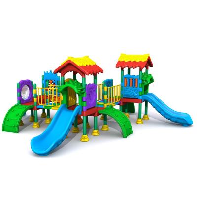 China Hot Sale Professional Design Custom Non-Toxic Castle Outdoor Kindergarten Slide And Swing Set Playground à venda