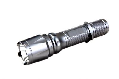 China Aluminum Adjustable CREE R3 LED Rechargeable Flashlight JW108181-R3 for sale