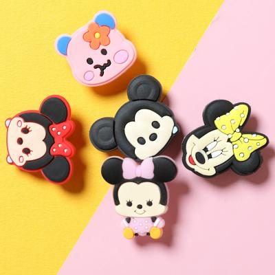 China Hole Shoe Buckle Eco-friendly Material Cartoon Detachable Accessories Flower Shoes Woman Flower For Shoe for sale