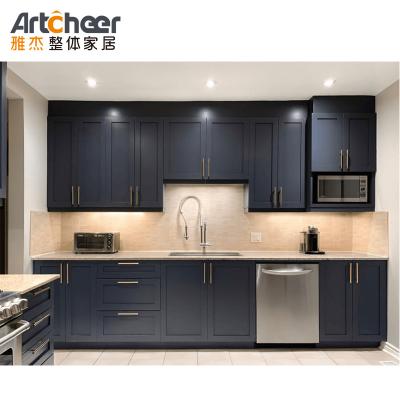 China Artcheer Modular / RTA Islas de cocina modernas con cuerpo de madera sólida y techo de granito artificial en venta