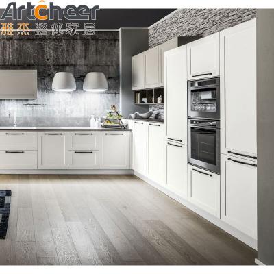 China Traditional Solid Wood Kitchen Cabinet The Perfect Blend of Style and Affordability for sale