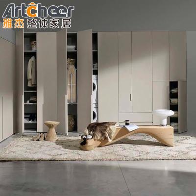 China NO Plegable Durable Luxury Walk In Closet Almacenamiento Armario Servicios de diseño de interiores en venta