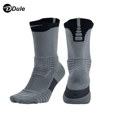 China Viable Mens Basketball Sock Boys Basketball Tube Socks DL-I-0042 for sale