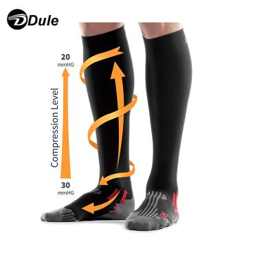 China DL-I-0208 Men's Supportive Socks Men's Athletic Compression Socks Viable for sale