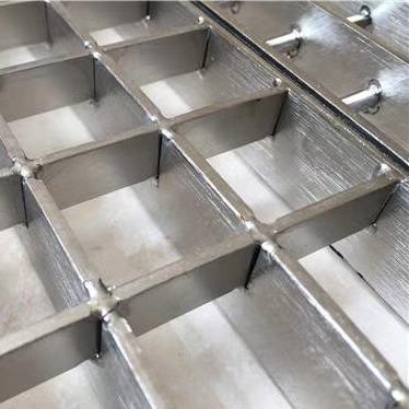 China Industrial Stainless Steel Ditch Drain Grate Welding Of High Quality Building Materials for sale