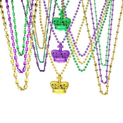 China Non-Toxic 18 Pcs/Set Mardi Gras Plastic Plating Bead Chain With Crown Pendant Necklace For Festival Party Costume Accessories Decor for sale