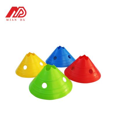 China Outdoor Sports Field Customized soccer training equipment 14cm heights marker disc agility training disc cone for sale